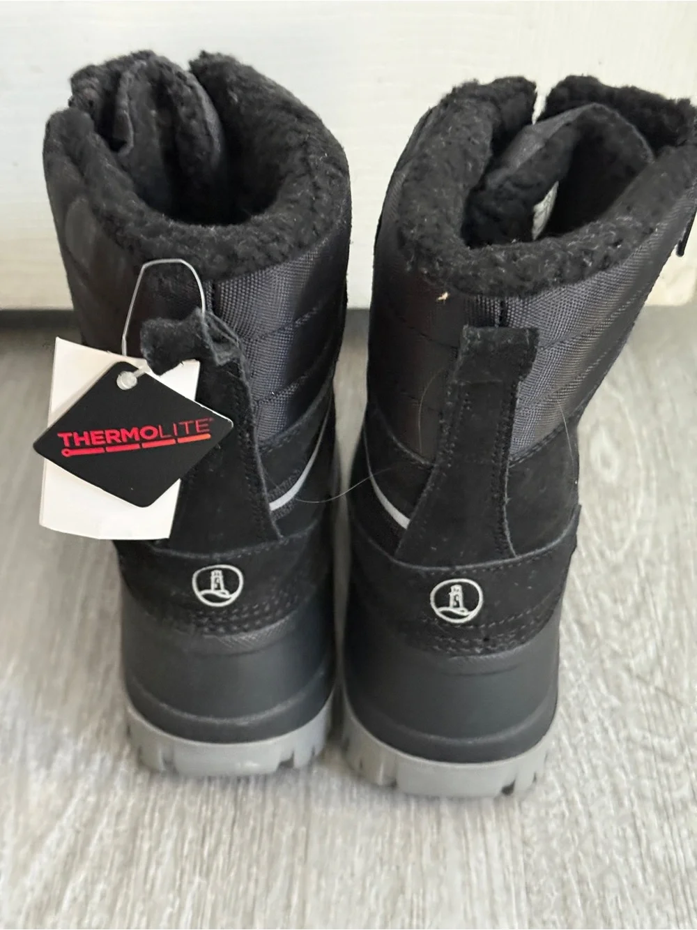 Youth Black Winter Snow Boots Thermolite Faux Fur Waterproof Duck BootsUS Kids 2